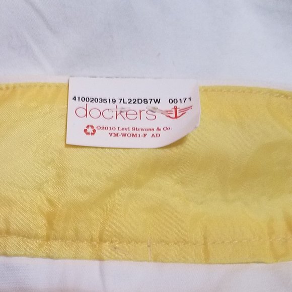 White Capri Dockers - Picture 12 of 13